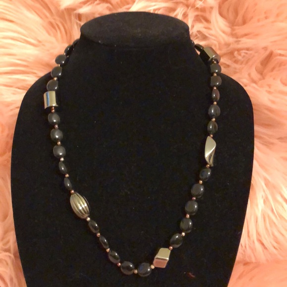 🛍Black and silver beaded necklace - Picture 1 of 3